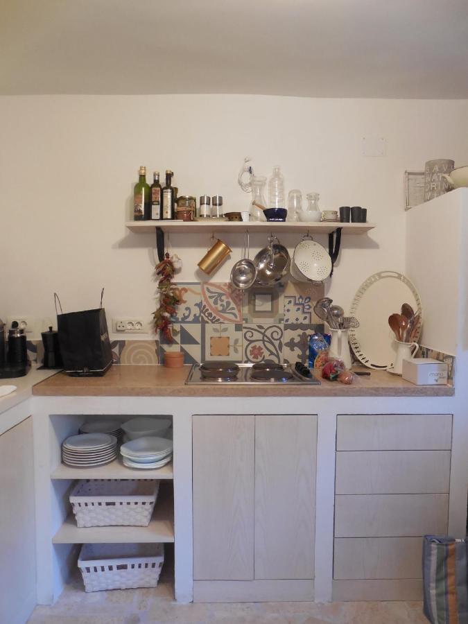 Appartement Steinhaus Mit Terrasse à Rovinj Extérieur photo