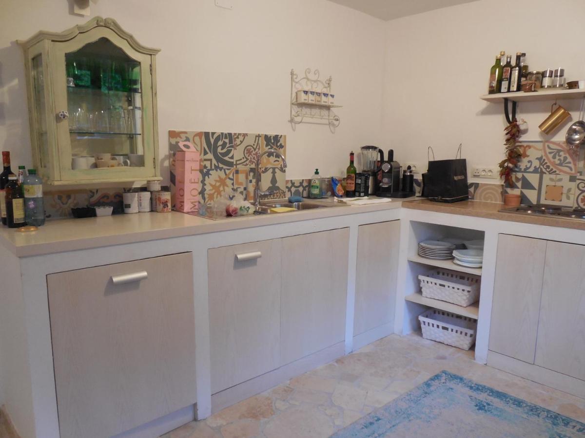 Appartement Steinhaus Mit Terrasse à Rovinj Extérieur photo